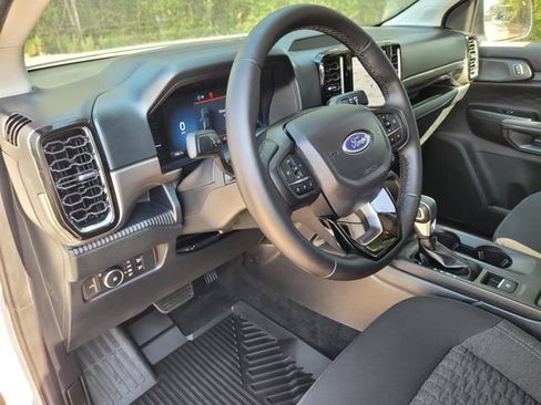 Used 2026 Ford Ranger XLT w/ Convenience Package RWD image 15