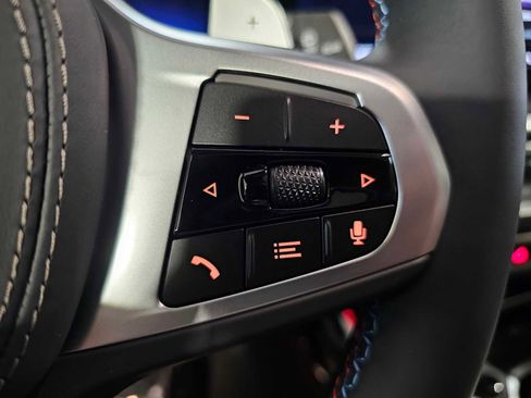 New 2026 BMW X7 M60i AWD/4WD image 19