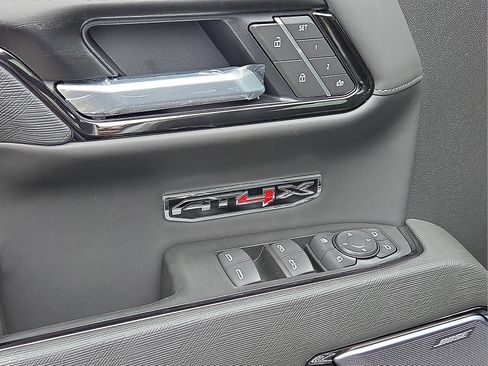 New 2026 GMC Sierra 1500 AT4X AWD/4WD image 13