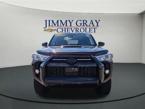 Used 2020 Toyota 4Runner Venture image 8