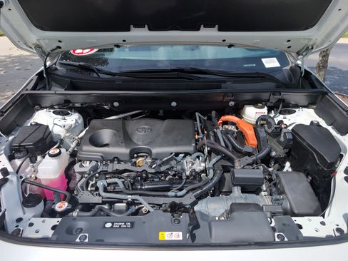Certified 2023 Toyota RAV4 XSE AWD/4WD image 34
