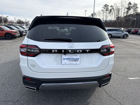New 2026 Honda Pilot EX-L image 8