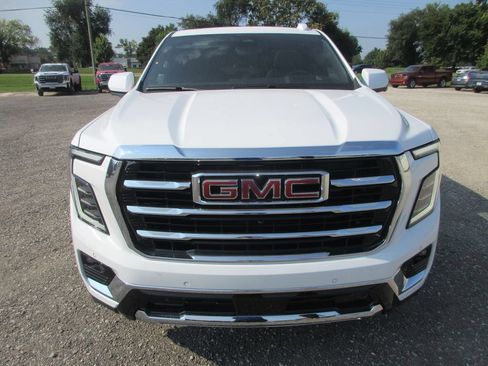 New 2026 GMC Yukon Elevation w/ Elevation Premium Package AWD/4WD image 10
