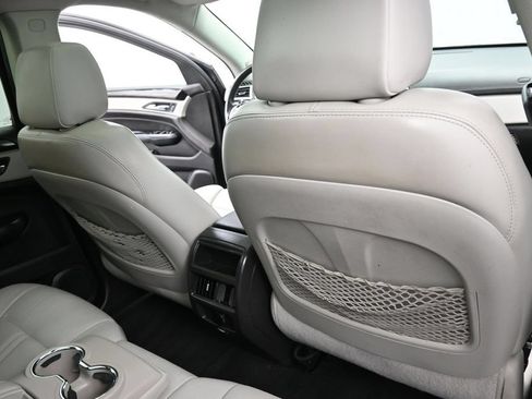 Used 2016 Cadillac SRX Luxury AWD/4WD image 24