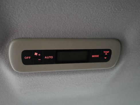 Used 2017 Nissan Quest SV FWD image 20