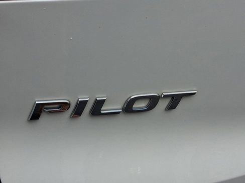 Used 2021 Honda Pilot Special Edition image 24