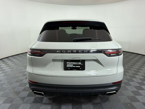 Certified 2023 Porsche Cayenne AWD/4WD image 11
