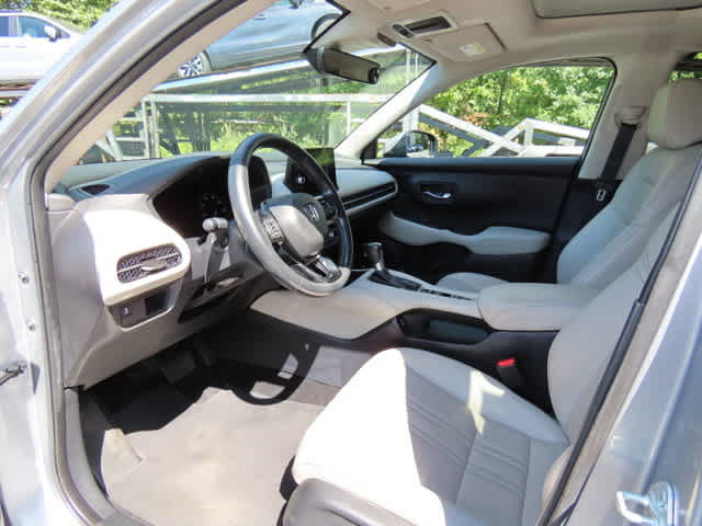 Certified 2024 Honda HR-V EX-L image 2