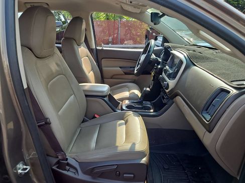 Used 2015 GMC Canyon SLT w/ Driver Alert Package RWD image 16