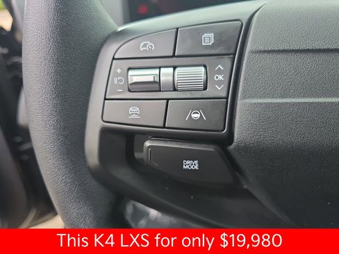 Used 2025 Kia K4 FWD image 22