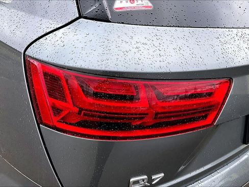 Used 2017 Audi Q7 3.0T Premium Plus image 29