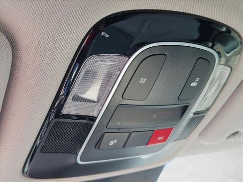 Used 2025 Hyundai Sonata SEL FWD image 16