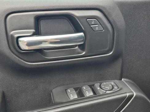 Used 2024 GMC Sierra 1500 Pro w/ Graphite Edition AWD/4WD image 18