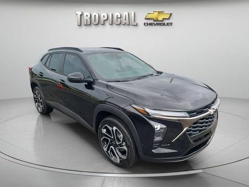 New 2026 Chevrolet Trax RS w/ Driver Confidence Package FWD image 7