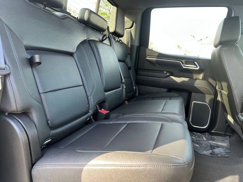 Used 2022 Chevrolet Silverado 1500 LTZ w/ Technology Package image 28