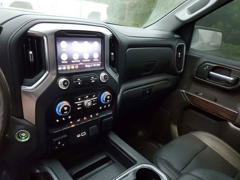 Used 2022 GMC Sierra 1500 SLT w/ SLT Premium Package image 28