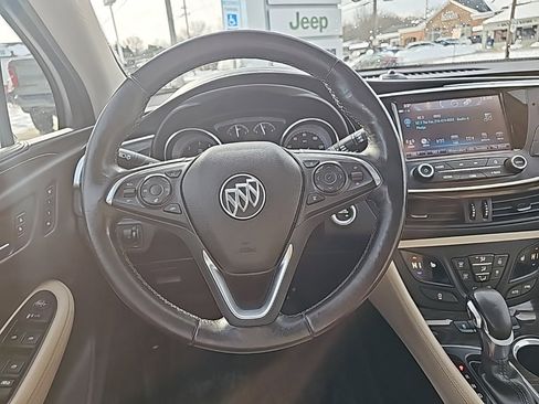 Used 2020 Buick Envision Essence image 19