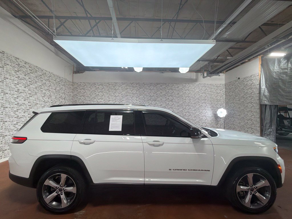 Used 2021 Jeep Grand Cherokee L Limited RWD image 8