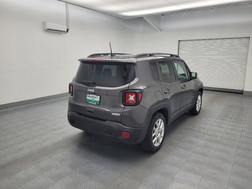 Used 2020 Jeep Renegade Latitude w/ Popular Equipment Group FWD image 9