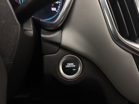 Used 2024 Chevrolet Equinox LS w/ LS Convenience Package image 25