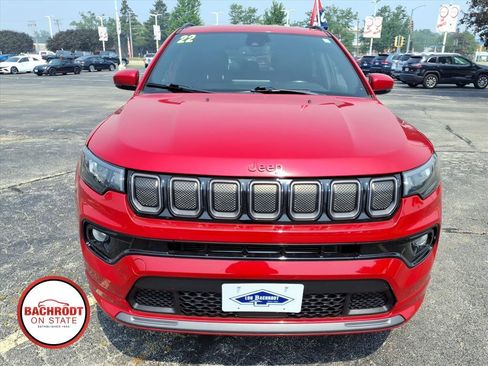 Used 2022 Jeep Compass Limited AWD/4WD image 2