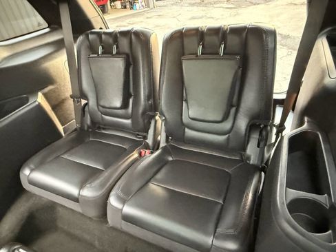 Used 2011 Ford Explorer Limited w/ 302A Rapid Spec Order Code image 19