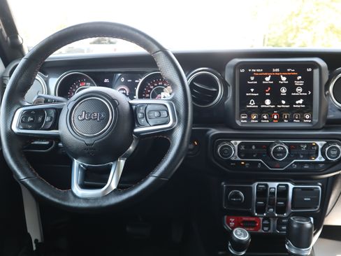 Used 2022 Jeep Wrangler Unlimited Rubicon w/ Dual Door Group (Lowers Only) AWD/4WD image 12