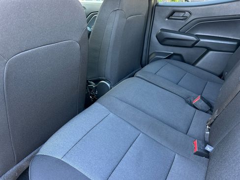 Used 2024 Chevrolet Colorado W/T image 13