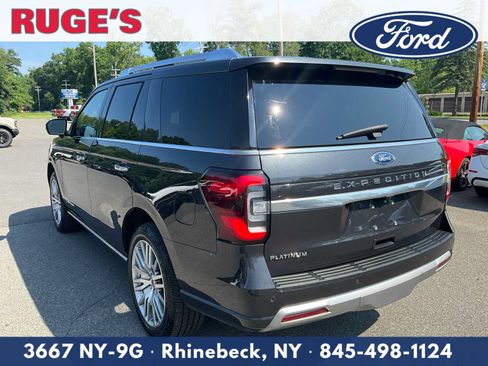 Used 2023 Ford Expedition Platinum AWD/4WD image 6