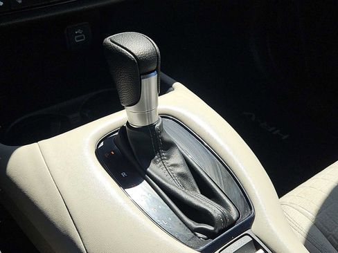 Certified 2024 Honda HR-V LX image 23