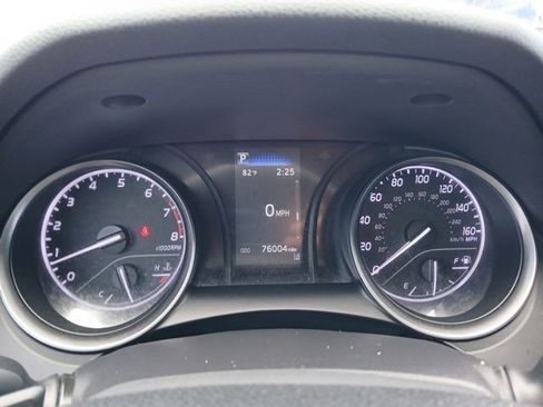 Used 2021 Toyota Camry SE w/ Convenience Package FWD image 21