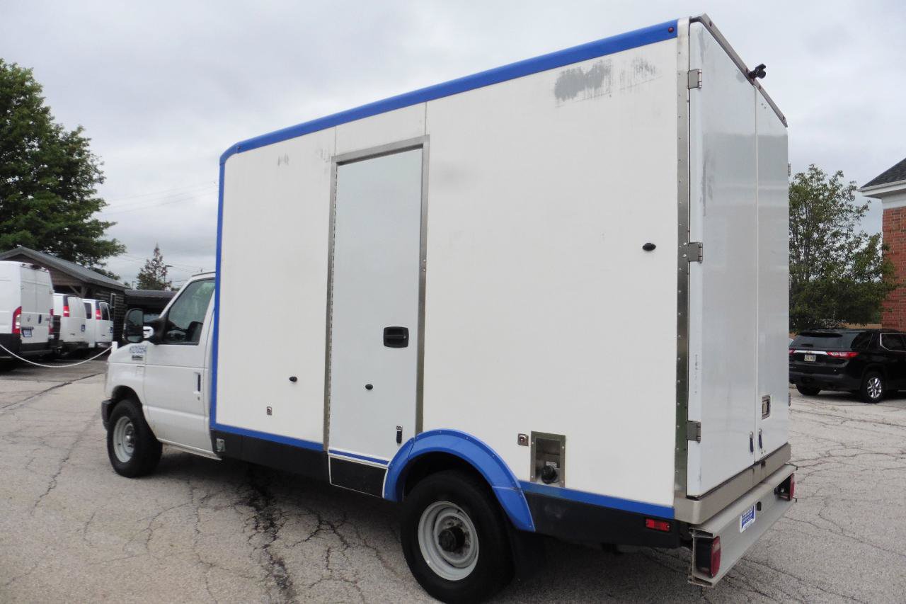 Used 2023 Ford E-350 and Econoline 350 Super Duty w/ Power Windows & Locks Group RWD image 2