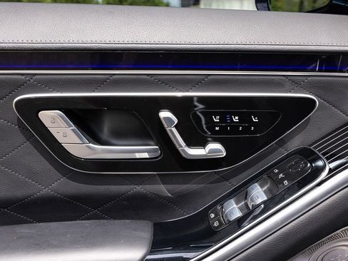 Used 2023 Mercedes-Benz S 580 4MATIC Sedan image 18