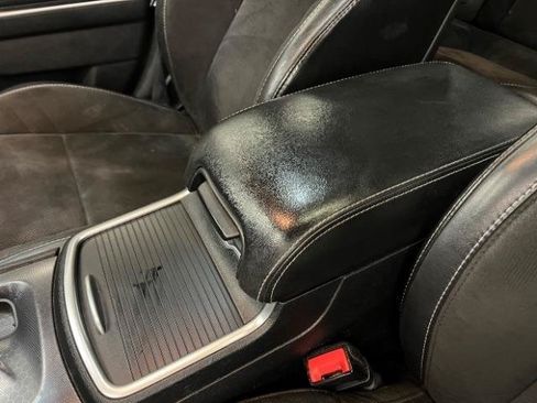 Used 2017 Dodge Charger SRT w/ Harman/Kardon Audio Group RWD image 21