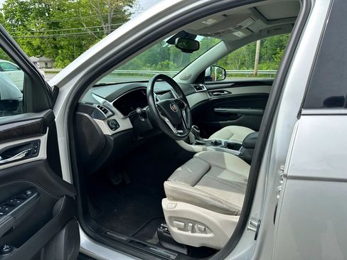 Used 2013 Cadillac SRX Luxury w/ Driver Awareness Package AWD/4WD image 14