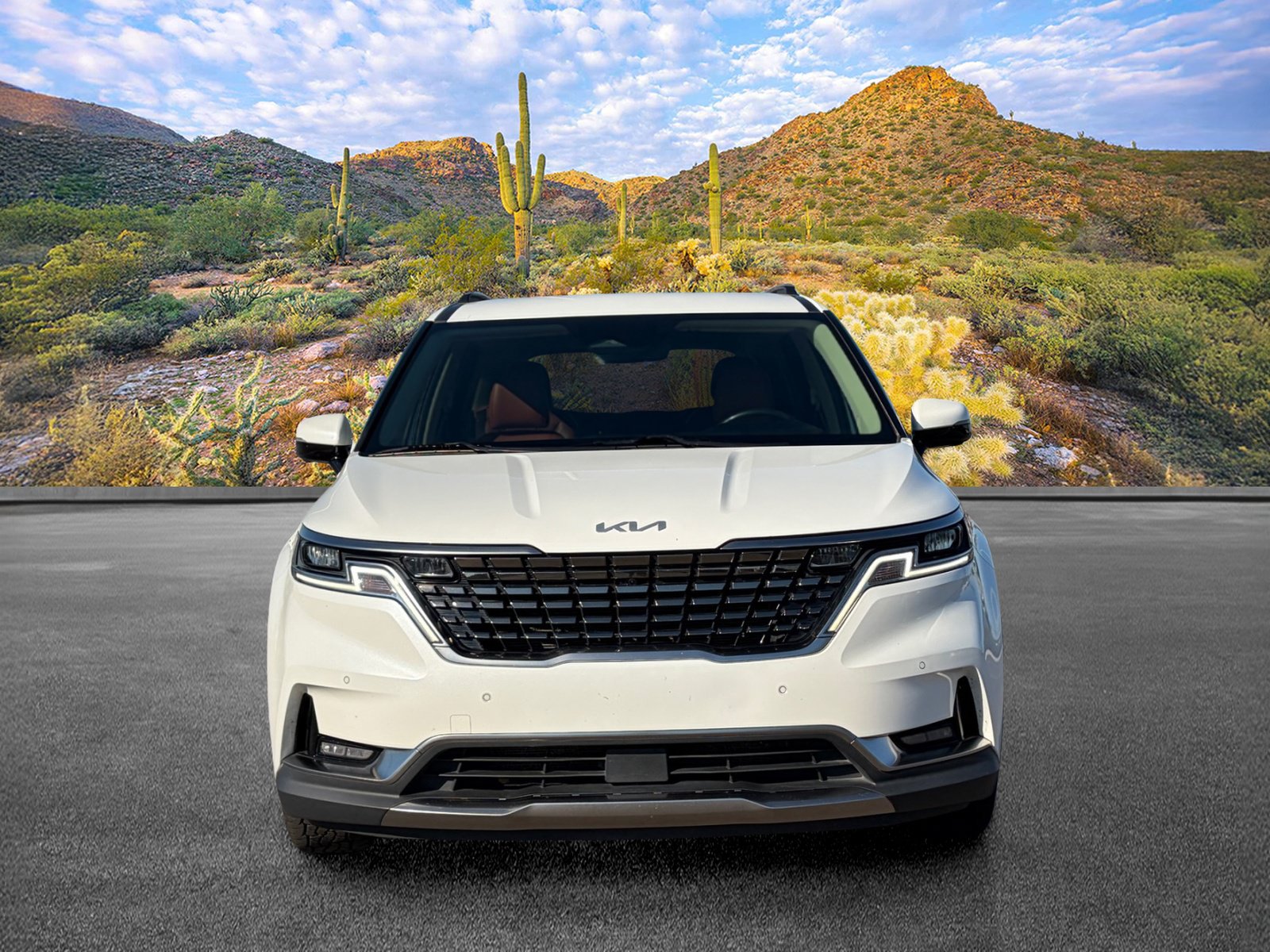 Used 2023 Kia Carnival SX FWD image 5