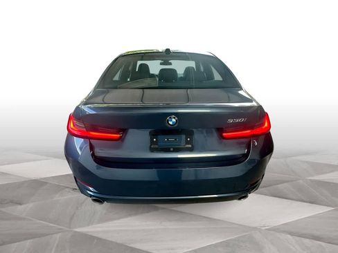Used 2025 BMW 330i Sedan RWD image 7