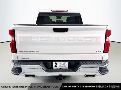 Used 2023 Chevrolet Silverado 1500 LTZ w/ Z71 Off-Road Package AWD/4WD image 6