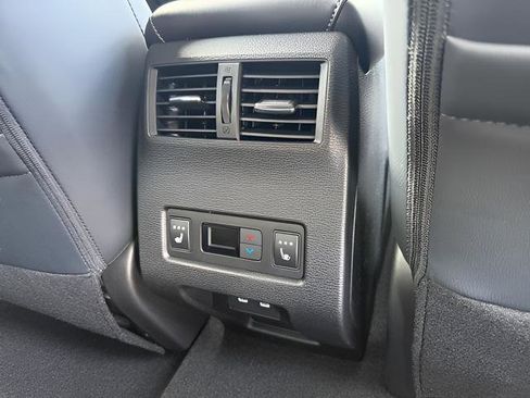New 2026 Mitsubishi Outlander SEL FWD image 27