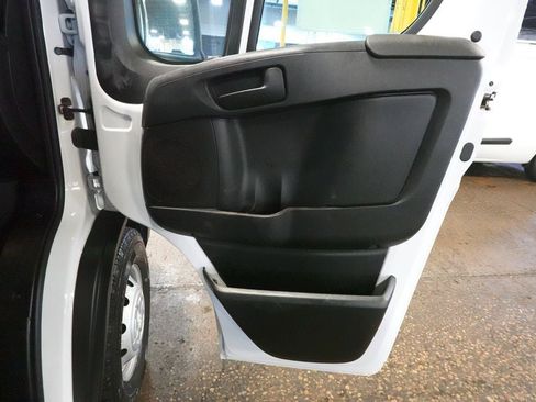 Used 2023 RAM ProMaster 3500 FWD image 23