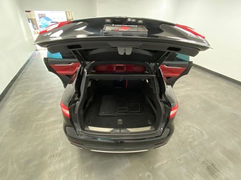 Used 2018 Maserati Levante GranLusso image 52