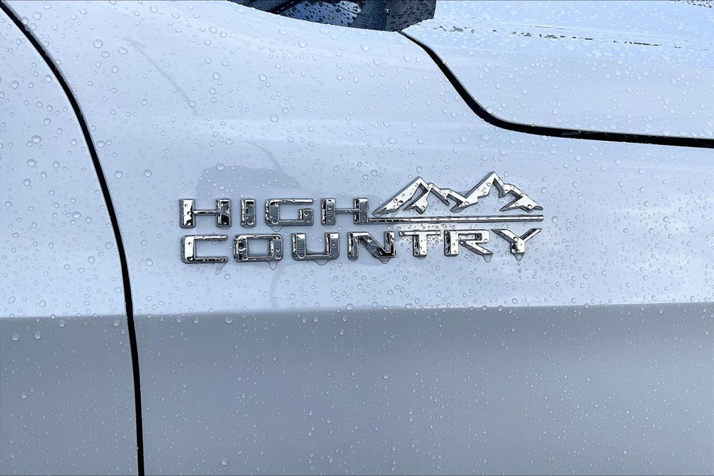 New 2026 Chevrolet Tahoe High Country AWD/4WD image 14