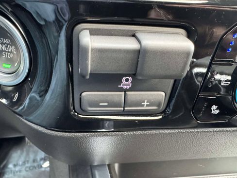 Used 2025 Chevrolet Silverado 1500 LTZ w/ LTZ Premium Package AWD/4WD image 44
