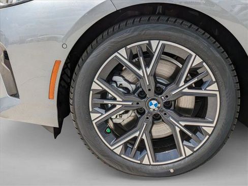 Used 2025 BMW 228i xDrive w/ Premium Package image 10