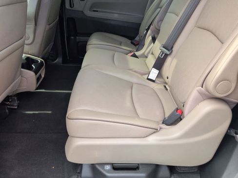 Used 2023 Honda Odyssey Elite image 19