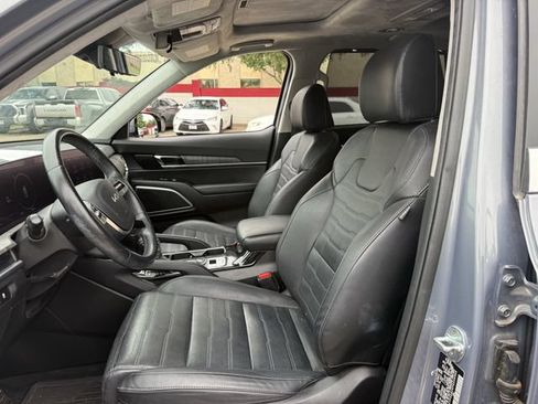 Used 2023 Kia Telluride SX Prestige AWD/4WD image 28