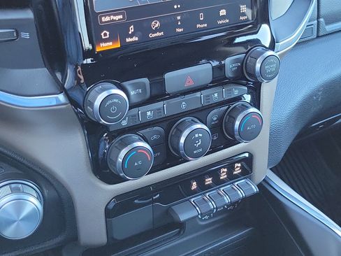 Used 2022 RAM 1500 Laramie image 16