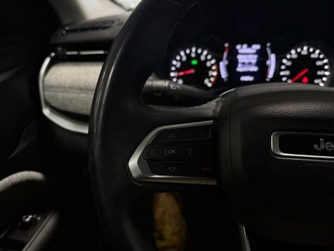 Used 2022 Jeep Compass Latitude image 23