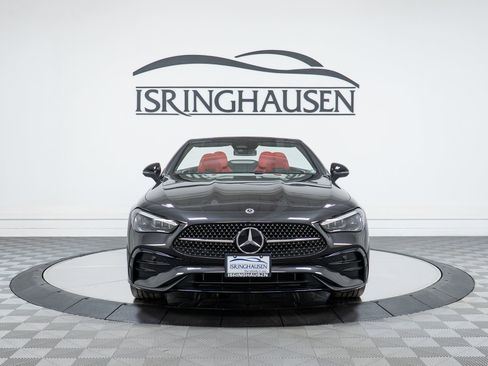 Used 2025 Mercedes-Benz CLE 300 4MATIC Cabriolet image 2
