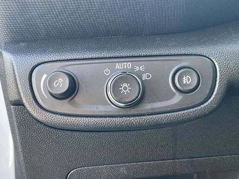 Used 2023 Chevrolet TrailBlazer RS w/ Convenience Package image 18